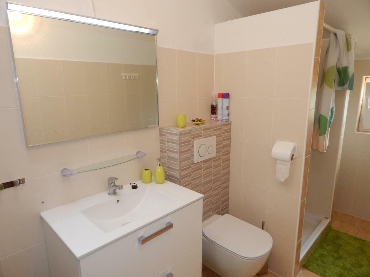 Apartmani Nin Apartment *